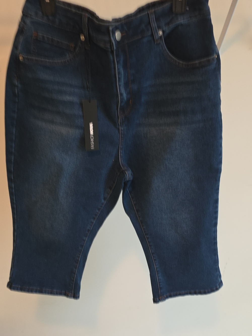 Fashion Nova Dark Blue Denim Capris